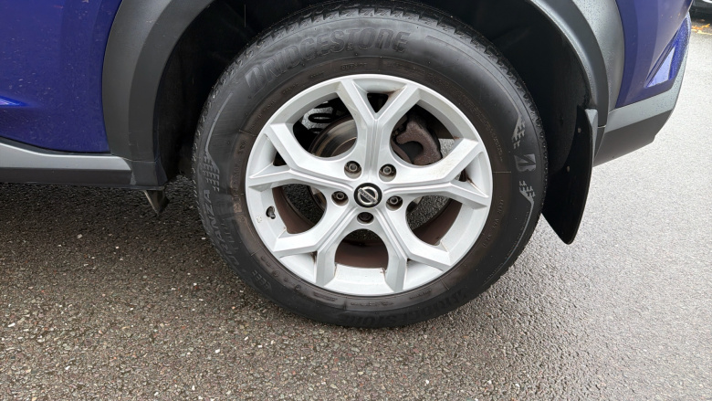 Nissan Juke 1.0 DiG-T 114 N-Connecta 5dr Petrol Hatchback